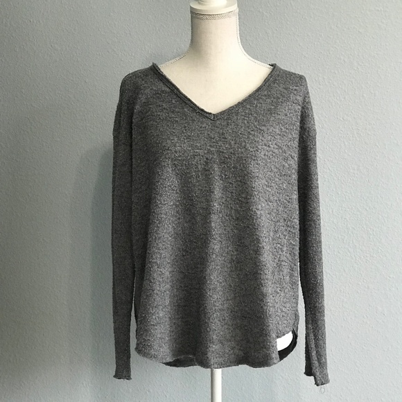 Urban Outfitters BDG Gray V-neck Sweater - Picture 2 of 3